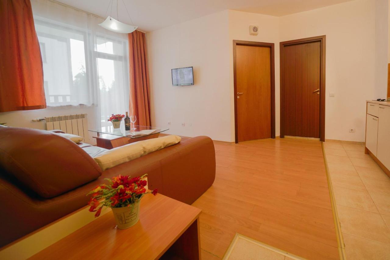 Apart Hotel Flora Residence Daisy Боровец Екстер'єр фото